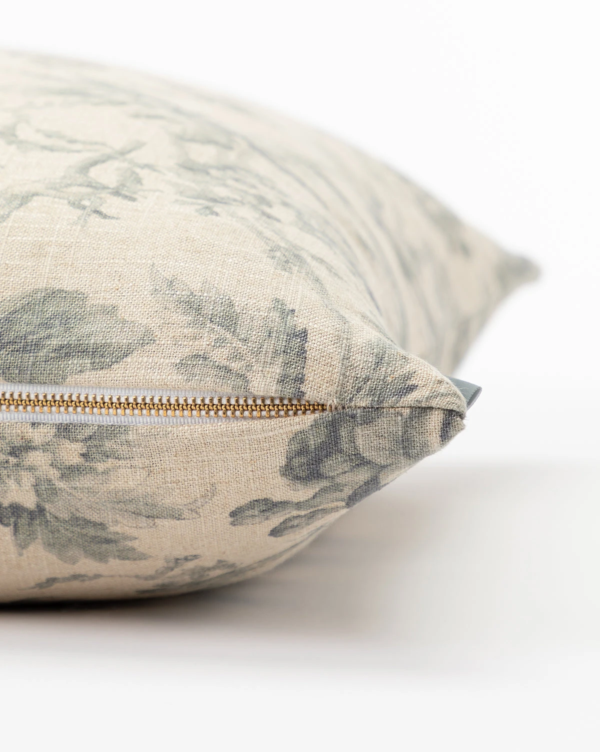 Flint Pillow Cover - Image 5