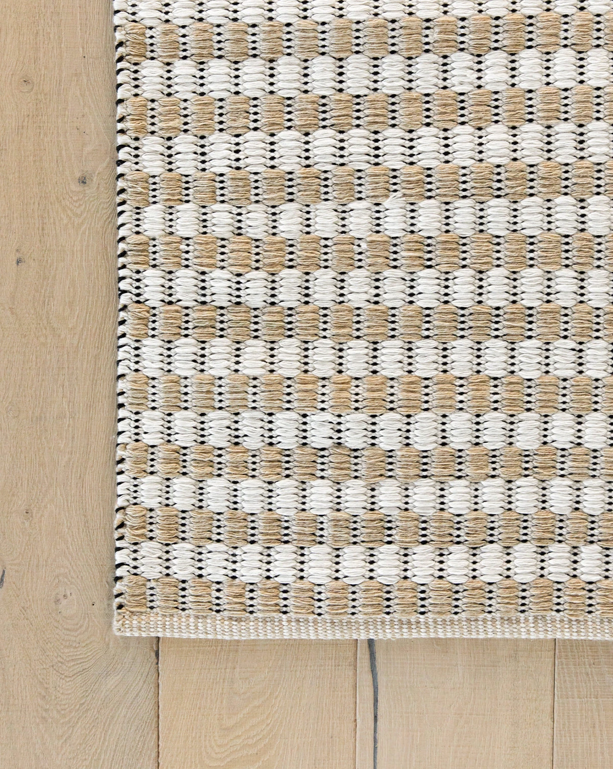 Granada Handwoven Indoor/Outdoor Rug - Image 4