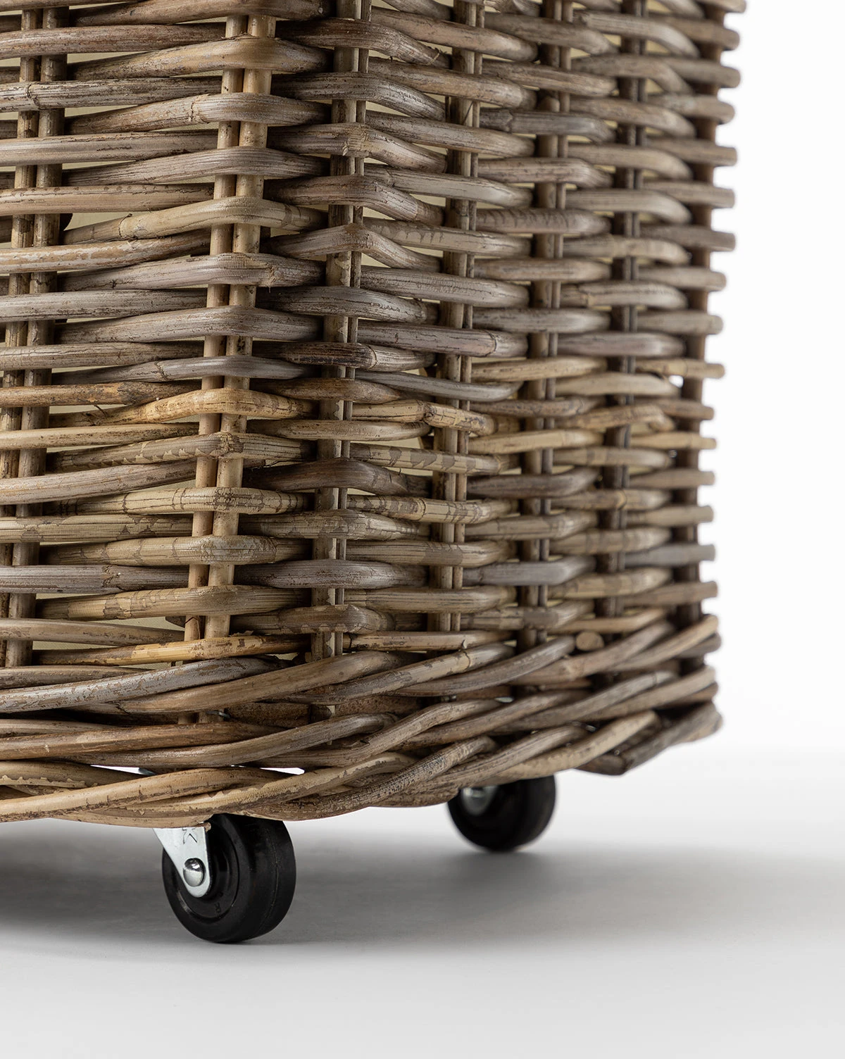 Kobo Wheeled Basket - Image 5