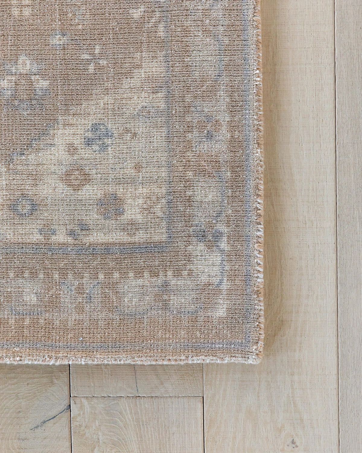 Zaragoza Hand-Tufted Wool Rug - Image 5