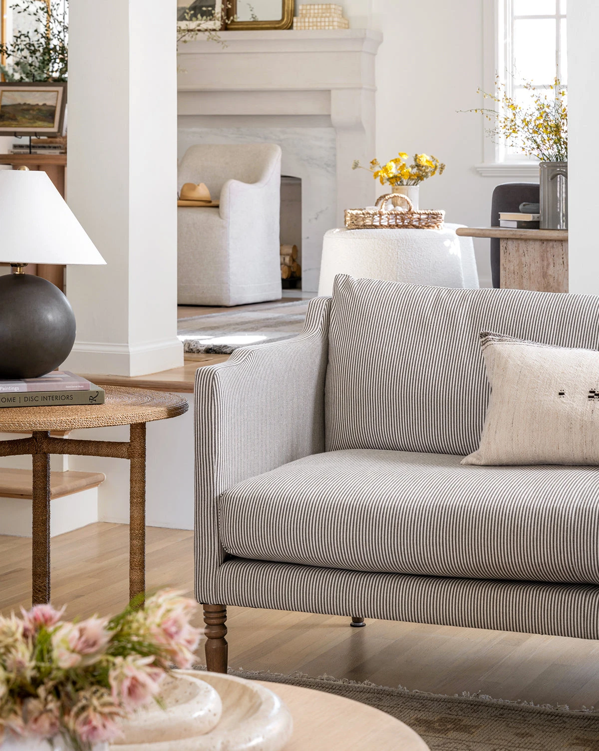 Gemma Settee - Image 4