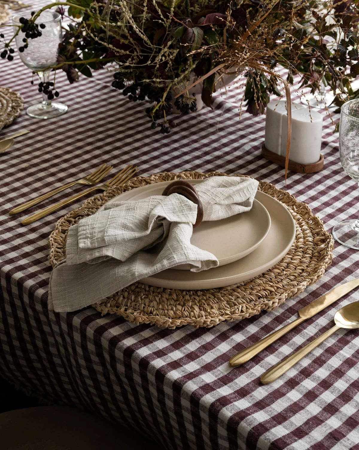 Bloomingville Marble Salt & Pepper Shakers With Wood Tray - Image 2